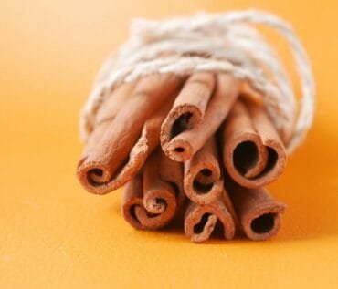 sugar-free mulling spices: cinnamon sticks